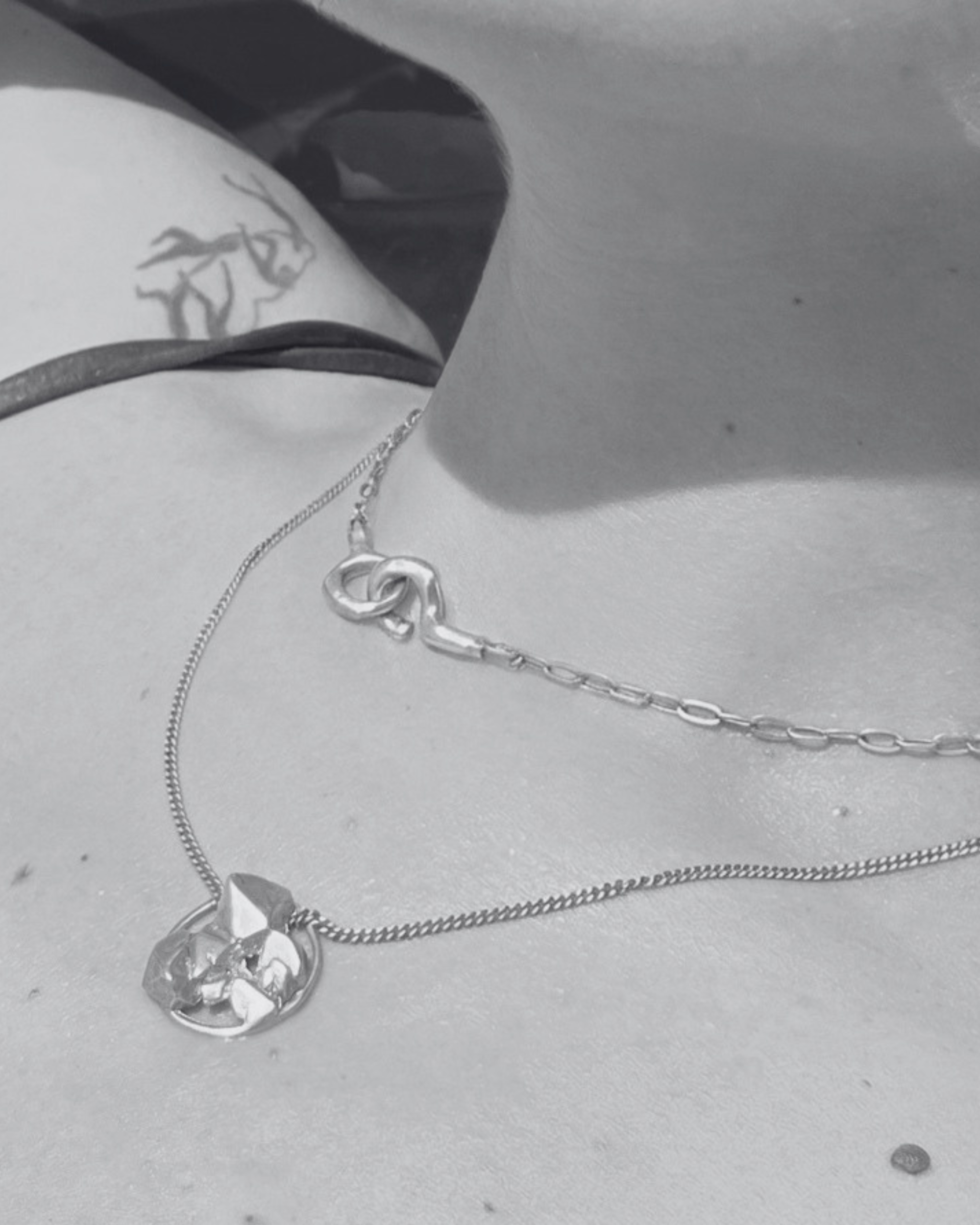COLLAR LAZO
